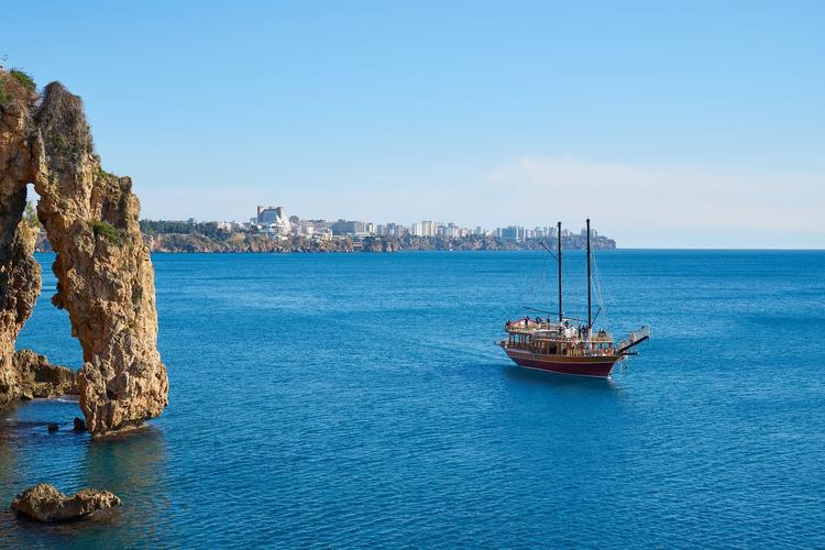 Antalya City Tour with Waterfalls and Panoramic Boat Tour