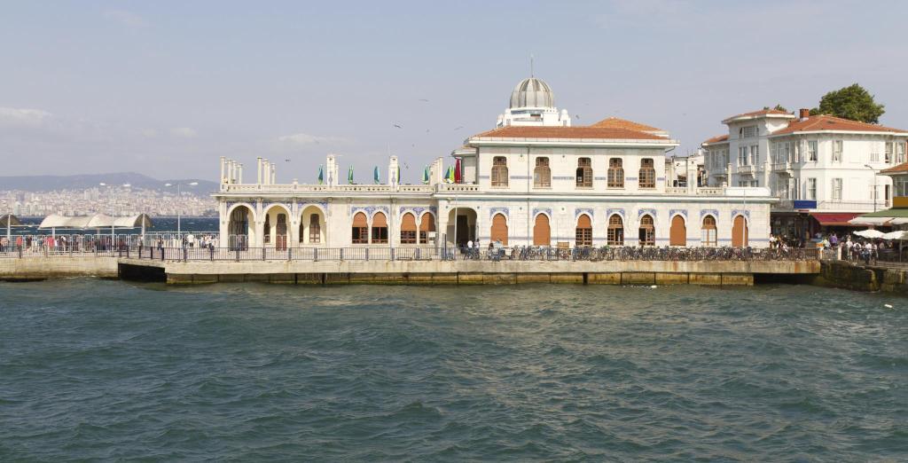Princes Island Tour from Istanbul